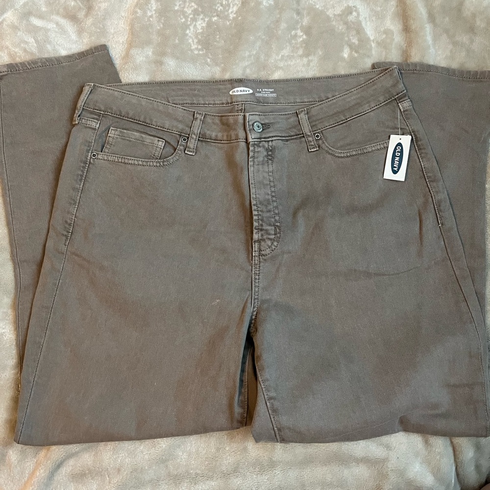 NWT Old Navy Grey Straight High Rise Denim Jeans sz 14